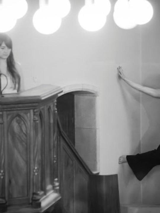 A Cocyte project performance: Madeleine Piguet Raykov dancing on the church stage
